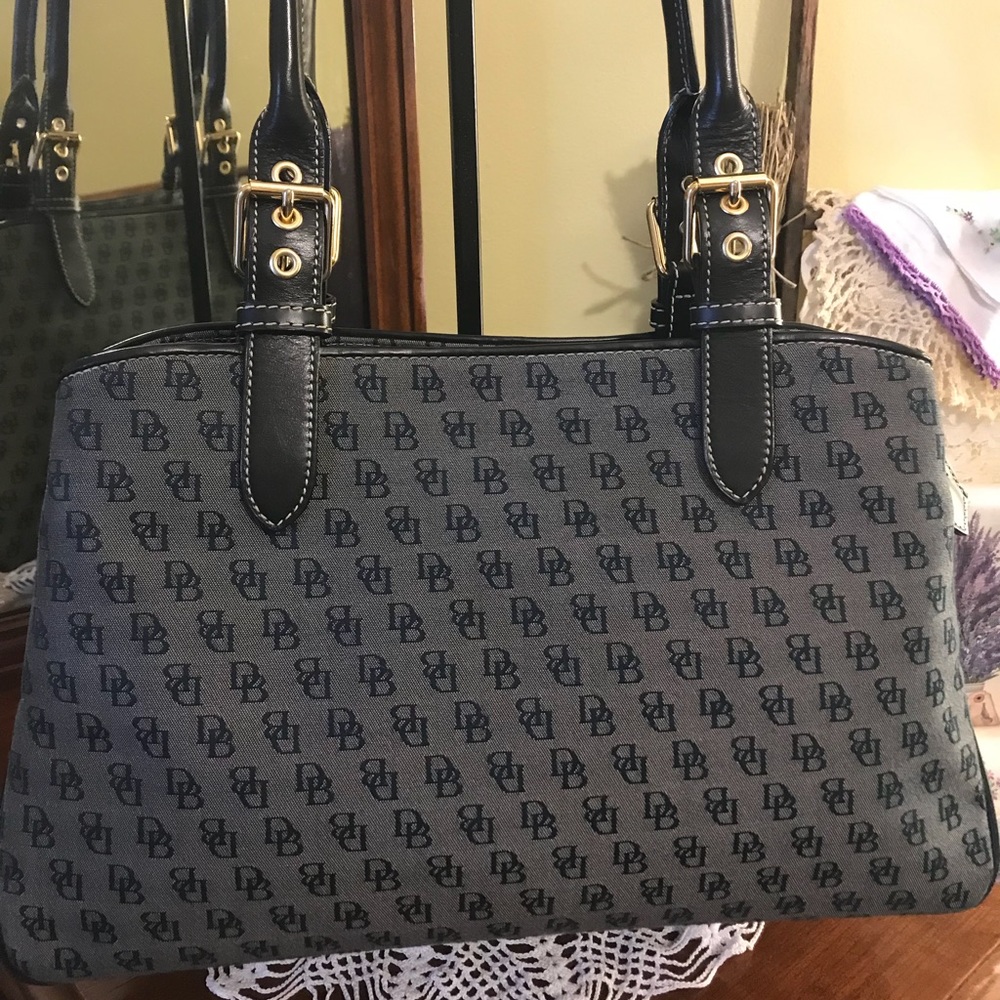 Dooney and Bourke handbag